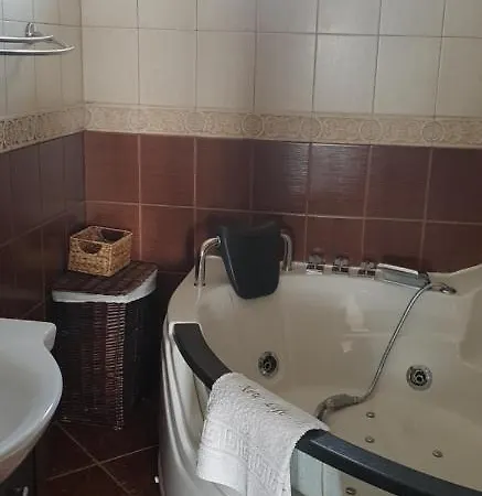 Apartments Vysoke Tatry شقة